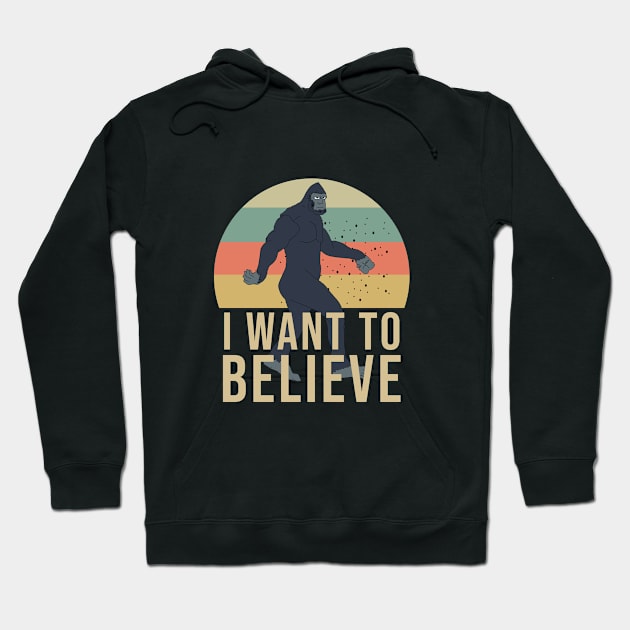 I want to believe - bigfoot retro Hoodie by cypryanus